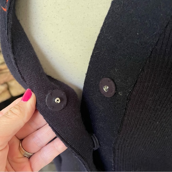 Tory Burch navy 100% wool cardigan with jeweled collar size small - Picture 9 of 9